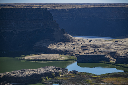 Stacks Image 8834